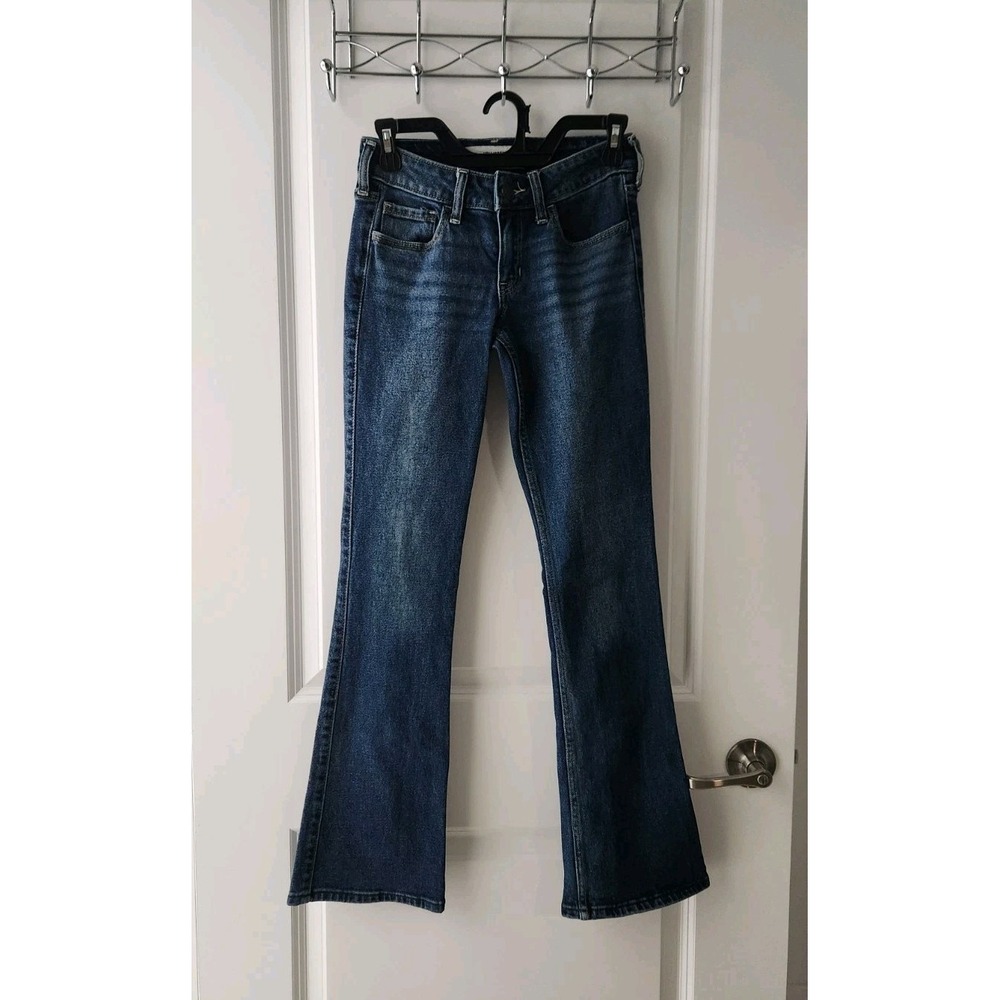 Hollister Women's Low-rise Boot Blue Jeans Pants Embroidered pockets Size 24R